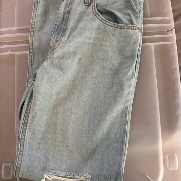 SilverTab Light Wash ‘94 Baggy Jeans - Picture 3 of 5